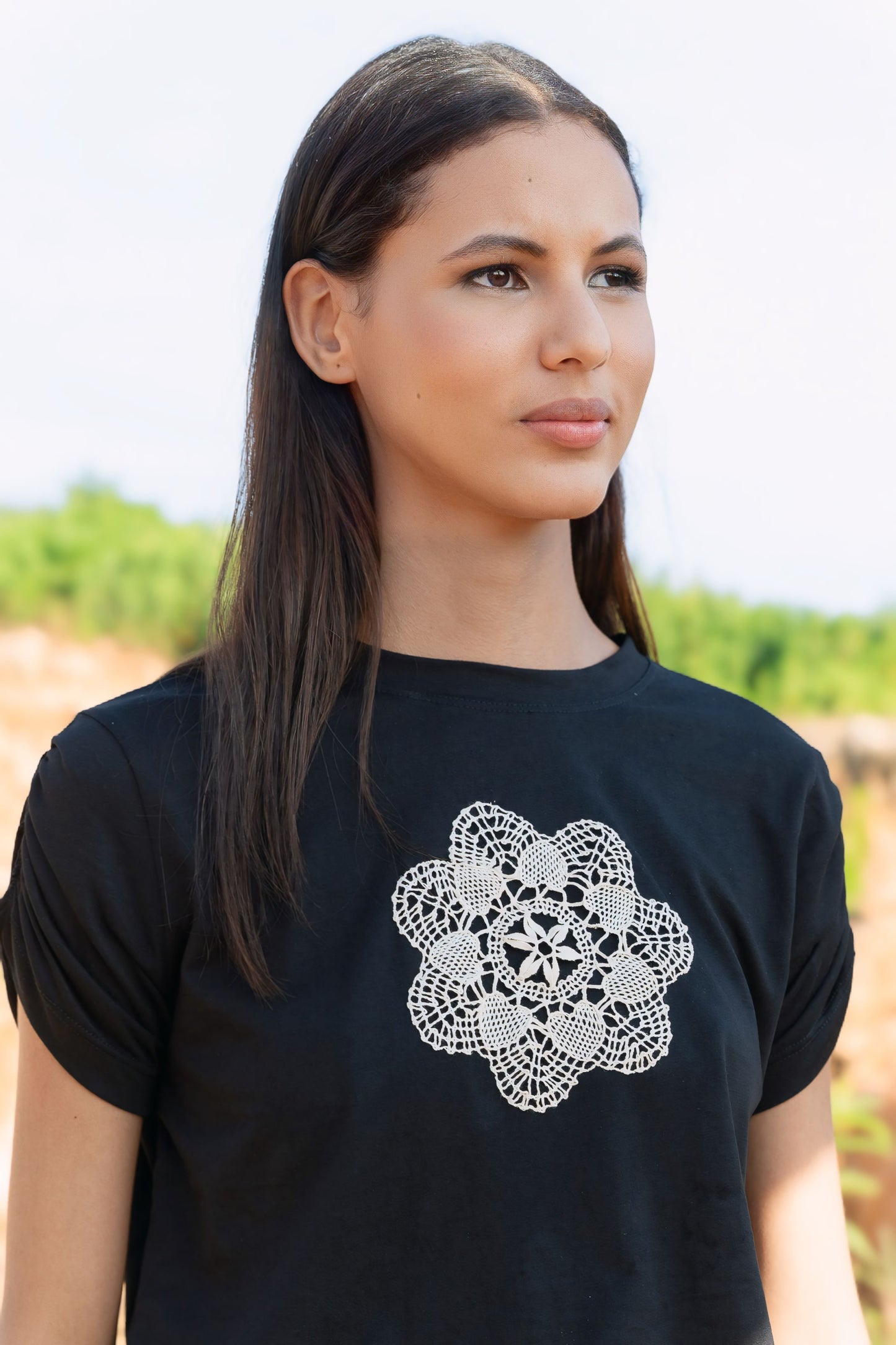 Sand Black T-shirt
