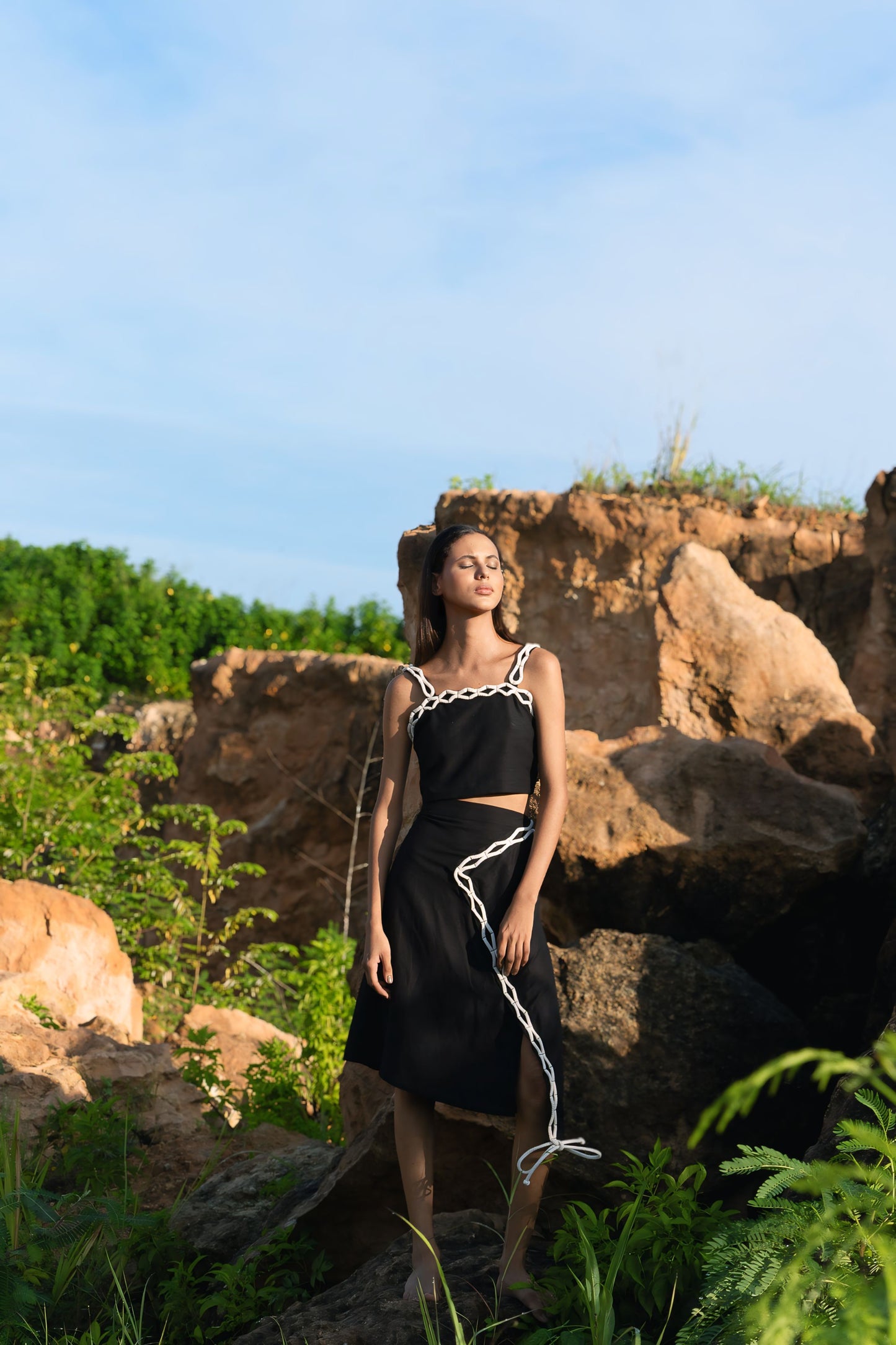 Terra Black Skirt